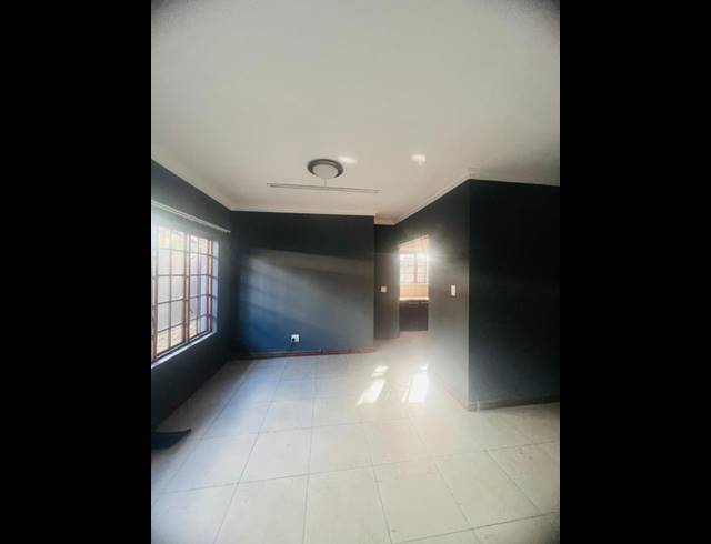 3 BEDROOM PROPERTY TO RENT IN MOKOPANE CENTRAL